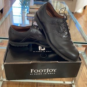 Foot Joy Spikless men’s golf shoe.